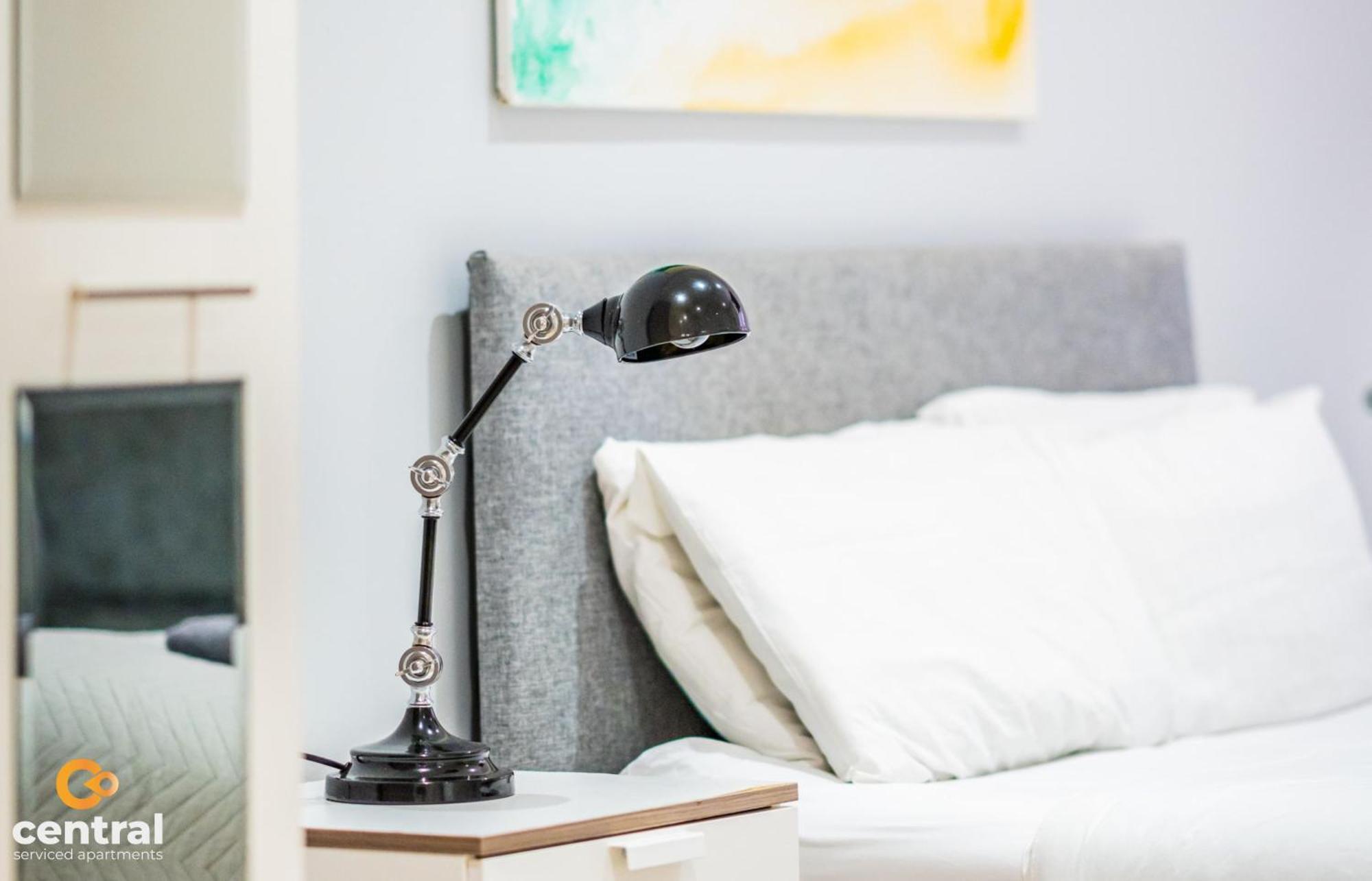 Central Serviced Apartments - 2 Bedroom - Walk Away From City Centre & Universities - Sleeps 4 - 1 X Double 2 X Single - Smart Tvs In All Rooms - Short Term Stays Welcome - Walk Away From Train & Bus Station - Preferred Location For Short Stay In Dun Dundee Bagian luar foto