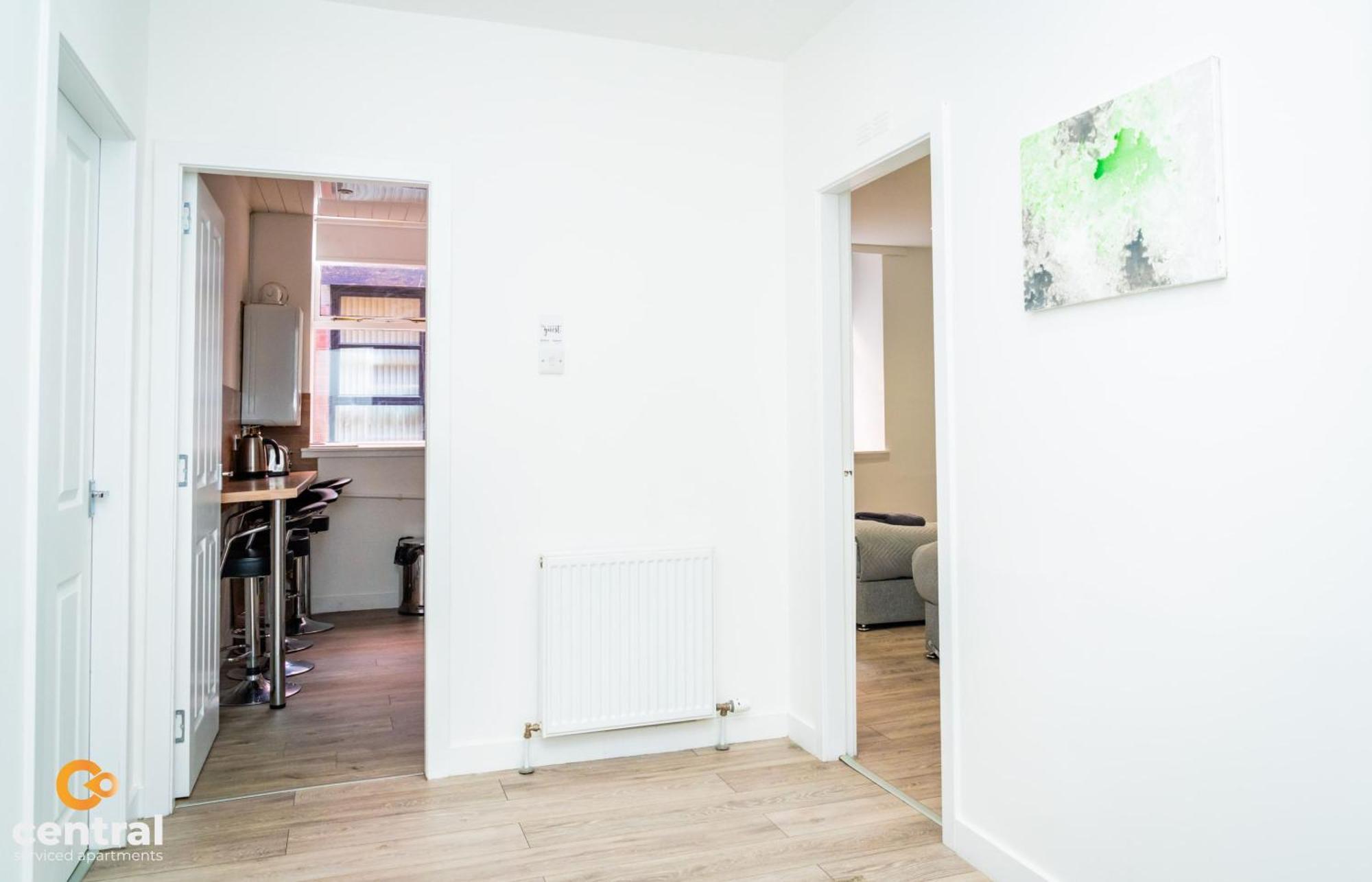 Central Serviced Apartments - 2 Bedroom - Walk Away From City Centre & Universities - Sleeps 4 - 1 X Double 2 X Single - Smart Tvs In All Rooms - Short Term Stays Welcome - Walk Away From Train & Bus Station - Preferred Location For Short Stay In Dun Dundee Bagian luar foto